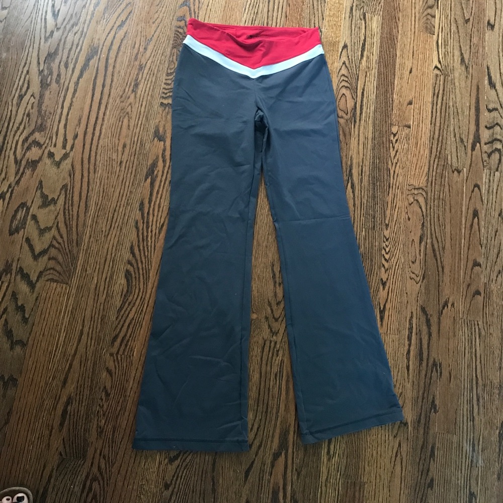 COPY - Victoria's Secret VSX sport flare fit pants, Medium M